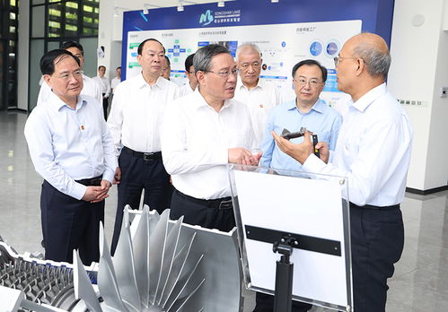 堅持改革開放銳意創(chuàng)新 塑造高質(zhì)量發(fā)展新優(yōu)勢——李強在廣東調(diào)研新材料技術(shù)研發(fā)